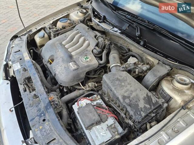 Бежевый Шкода Октавия, объемом двигателя 2 л и пробегом 340 тыс. км за 4100 $, фото 10 на Automoto.ua