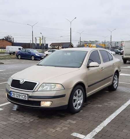 Бежевый Шкода Октавия, объемом двигателя 1.6 л и пробегом 323 тыс. км за 4999 $, фото 2 на Automoto.ua