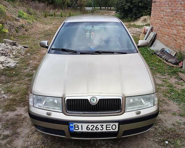 Бежевий Шкода Октавія, об'ємом двигуна 2 л та пробігом 280 тис. км за 4300 $, фото 6 на Automoto.ua