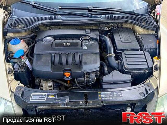 Бежевий Шкода Октавія, об'ємом двигуна 1.6 л та пробігом 265 тис. км за 6500 $, фото 11 на Automoto.ua