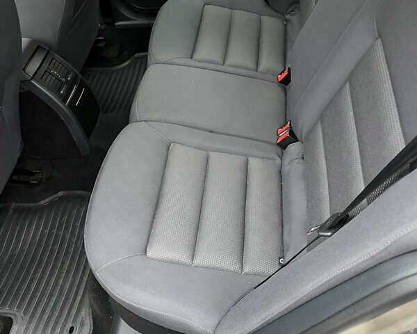 Бежевий Шкода Октавія, об'ємом двигуна 1.6 л та пробігом 193 тис. км за 5999 $, фото 8 на Automoto.ua