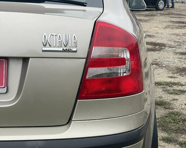 Бежевий Шкода Октавія, об'ємом двигуна 0 л та пробігом 235 тис. км за 6450 $, фото 29 на Automoto.ua