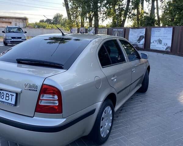 Бежевий Шкода Октавія, об'ємом двигуна 1.6 л та пробігом 188 тис. км за 5700 $, фото 7 на Automoto.ua