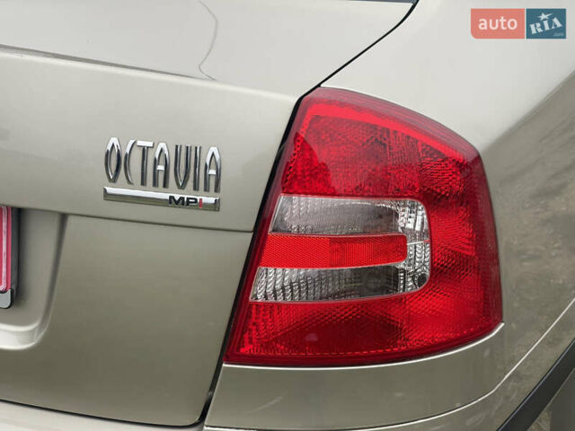 Бежевий Шкода Октавія, об'ємом двигуна 0 л та пробігом 235 тис. км за 6450 $, фото 30 на Automoto.ua