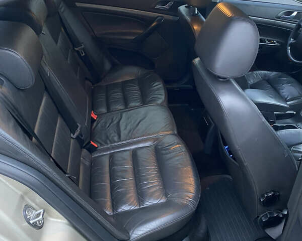 Бежевый Шкода Октавия, объемом двигателя 1.9 л и пробегом 350 тыс. км за 4999 $, фото 42 на Automoto.ua