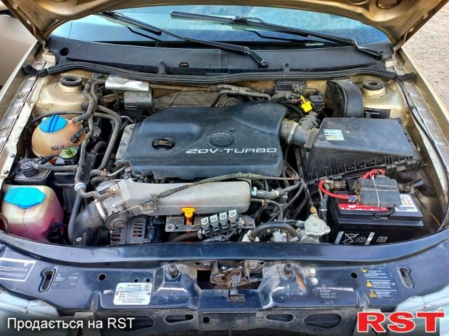 Бежевий Шкода Октавія, об'ємом двигуна 1.8 л та пробігом 234 тис. км за 4900 $, фото 6 на Automoto.ua