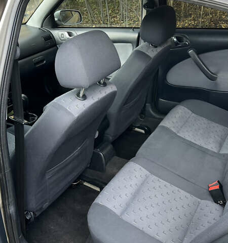 Бежевый Шкода Октавия, объемом двигателя 1.6 л и пробегом 232 тыс. км за 5900 $, фото 17 на Automoto.ua