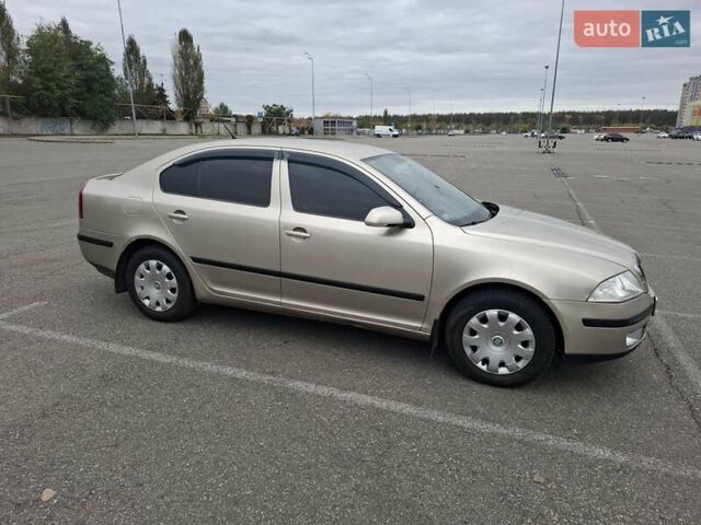 Шкода Октавия 2005 в Малине на Automoto.ua Бежевый Шкода Октавия, объемом двигателя 1.6 л и пробегом 324 тыс. км за 6900 $, фото 6 на Automoto.ua