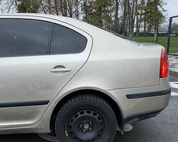 Бежевый Шкода Октавия, объемом двигателя 1.9 л и пробегом 350 тыс. км за 4999 $, фото 19 на Automoto.ua