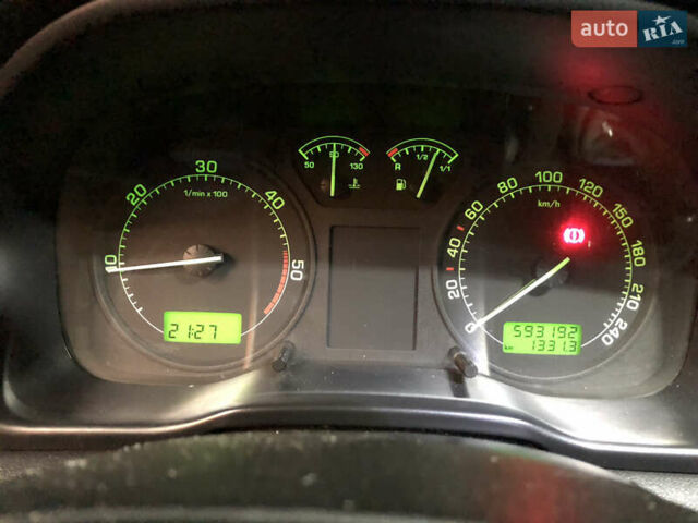 Бежевый Шкода Октавия, объемом двигателя 1.9 л и пробегом 593 тыс. км за 4800 $, фото 8 на Automoto.ua