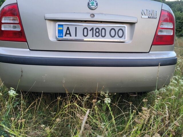 Бежевый Шкода Октавия, объемом двигателя 1.8 л и пробегом 527 тыс. км за 3900 $, фото 12 на Automoto.ua