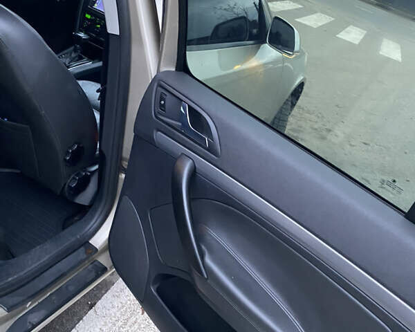 Бежевый Шкода Октавия, объемом двигателя 1.9 л и пробегом 350 тыс. км за 4999 $, фото 45 на Automoto.ua