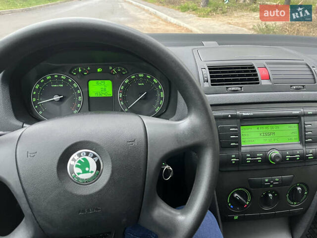 Бежевий Шкода Октавія, об'ємом двигуна 1.6 л та пробігом 193 тис. км за 5999 $, фото 17 на Automoto.ua