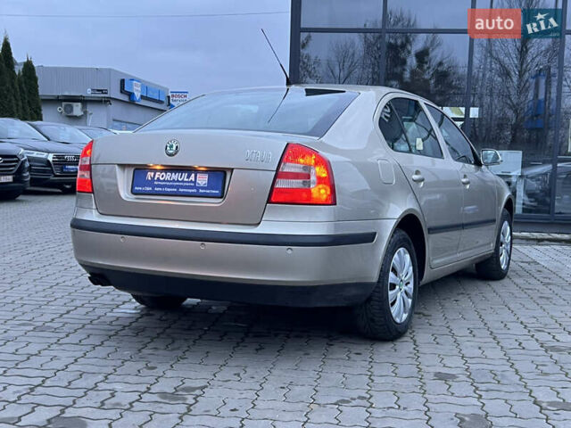 Бежевый Шкода Октавия, объемом двигателя 1.6 л и пробегом 212 тыс. км за 5490 $, фото 37 на Automoto.ua