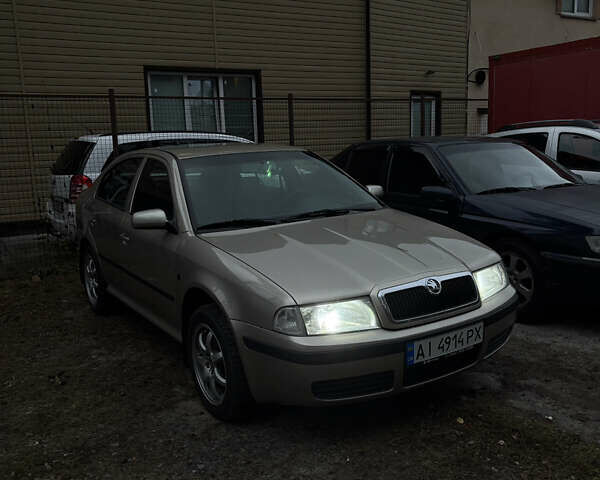 Бежевый Шкода Октавия, объемом двигателя 1.6 л и пробегом 213 тыс. км за 5500 $, фото 34 на Automoto.ua