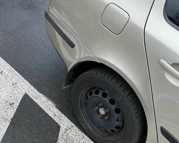 Бежевый Шкода Октавия, объемом двигателя 1.9 л и пробегом 350 тыс. км за 4999 $, фото 24 на Automoto.ua