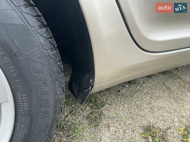 Бежевий Шкода Октавія, об'ємом двигуна 0 л та пробігом 235 тис. км за 6450 $, фото 22 на Automoto.ua