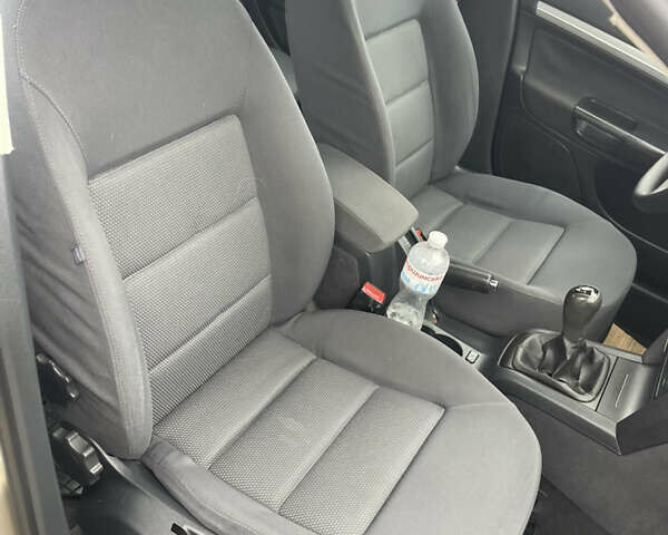 Бежевий Шкода Октавія, об'ємом двигуна 0 л та пробігом 235 тис. км за 6450 $, фото 67 на Automoto.ua