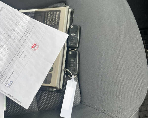 Бежевий Шкода Октавія, об'ємом двигуна 0 л та пробігом 235 тис. км за 6450 $, фото 69 на Automoto.ua