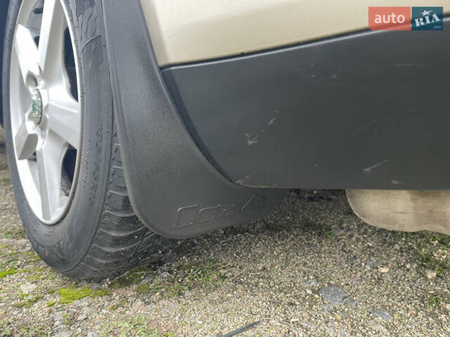 Бежевий Шкода Октавія, об'ємом двигуна 0 л та пробігом 235 тис. км за 6450 $, фото 42 на Automoto.ua