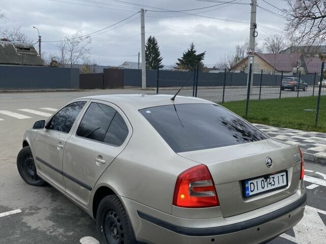 Бежевый Шкода Октавия, объемом двигателя 1.9 л и пробегом 350 тыс. км за 4999 $, фото 12 на Automoto.ua