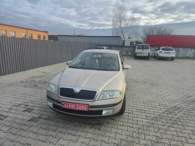 Бежевий Шкода Октавія, об'ємом двигуна 1.6 л та пробігом 212 тис. км за 5999 $, фото 2 на Automoto.ua