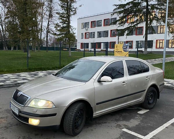 Бежевый Шкода Октавия, объемом двигателя 1.9 л и пробегом 350 тыс. км за 4999 $, фото 4 на Automoto.ua