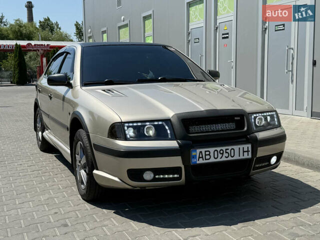 Бежевый Шкода Октавия, объемом двигателя 2 л и пробегом 125 тыс. км за 8500 $, фото 14 на Automoto.ua