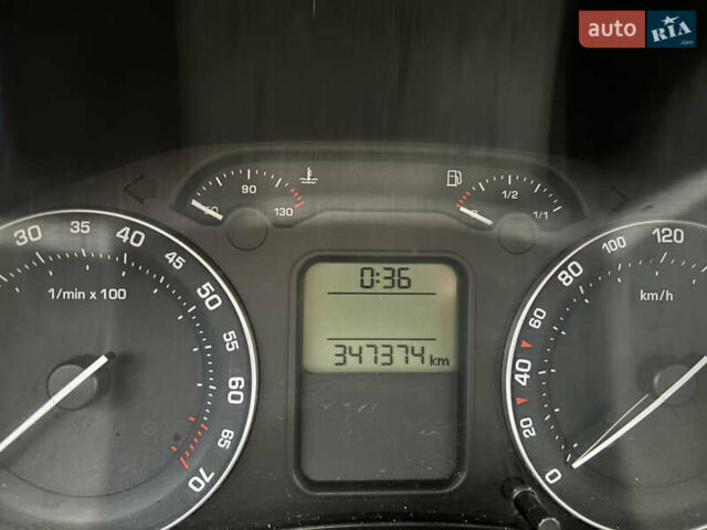 Бежевий Шкода Октавія, об'ємом двигуна 1.6 л та пробігом 347 тис. км за 5200 $, фото 12 на Automoto.ua