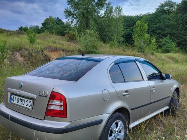 Бежевый Шкода Октавия, объемом двигателя 1.8 л и пробегом 527 тыс. км за 3900 $, фото 11 на Automoto.ua