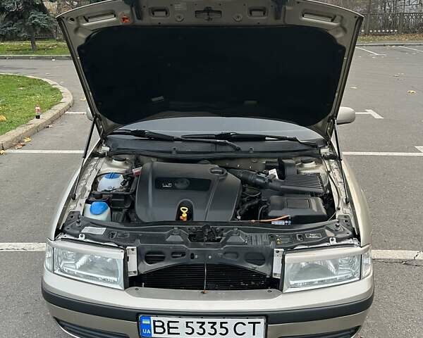 Бежевий Шкода Октавія, об'ємом двигуна 1.6 л та пробігом 200 тис. км за 6200 $, фото 13 на Automoto.ua