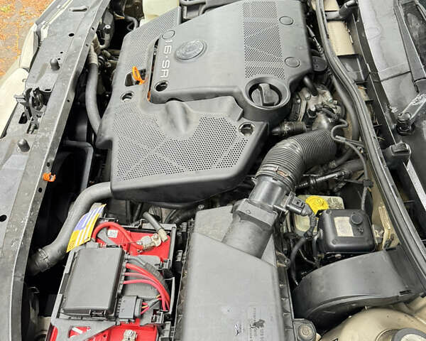 Бежевый Шкода Октавия, объемом двигателя 1.6 л и пробегом 213 тыс. км за 5500 $, фото 18 на Automoto.ua