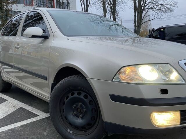 Бежевый Шкода Октавия, объемом двигателя 1.9 л и пробегом 350 тыс. км за 4999 $, фото 3 на Automoto.ua