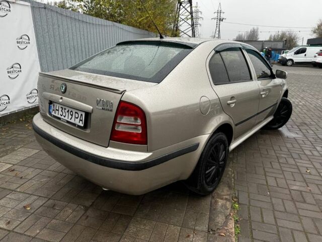 Бежевый Шкода Октавия, объемом двигателя 1.6 л и пробегом 245 тыс. км за 4999 $, фото 3 на Automoto.ua