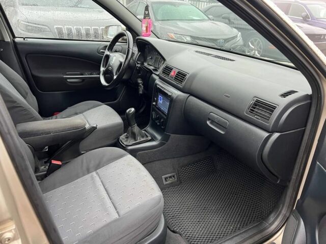 Бежевый Шкода Октавия, объемом двигателя 1.6 л и пробегом 192 тыс. км за 5650 $, фото 16 на Automoto.ua