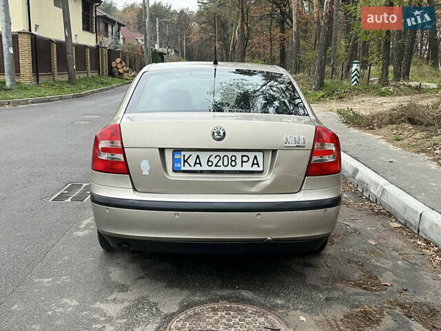 Бежевий Шкода Октавія, об'ємом двигуна 1.6 л та пробігом 193 тис. км за 5999 $, фото 4 на Automoto.ua