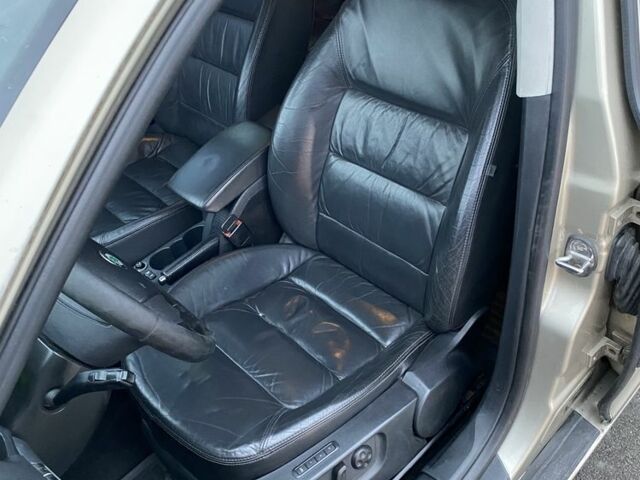 Бежевый Шкода Октавия, объемом двигателя 1.9 л и пробегом 350 тыс. км за 4999 $, фото 21 на Automoto.ua