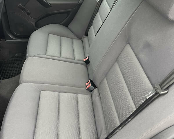 Бежевий Шкода Октавія, об'ємом двигуна 0 л та пробігом 235 тис. км за 6450 $, фото 49 на Automoto.ua