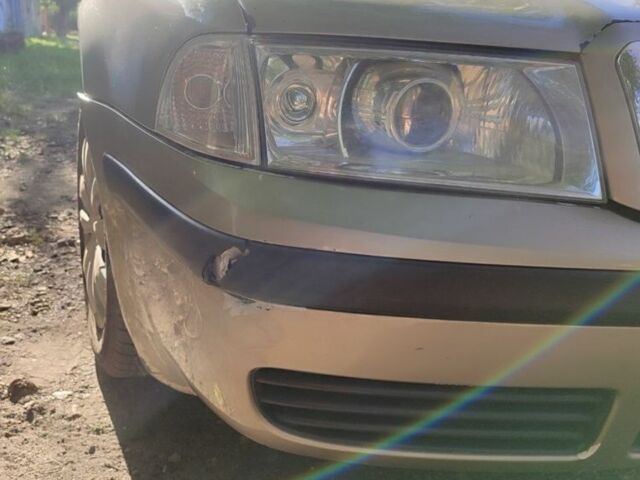 Бежевый Шкода Октавия, объемом двигателя 1.6 л и пробегом 270 тыс. км за 4500 $, фото 2 на Automoto.ua