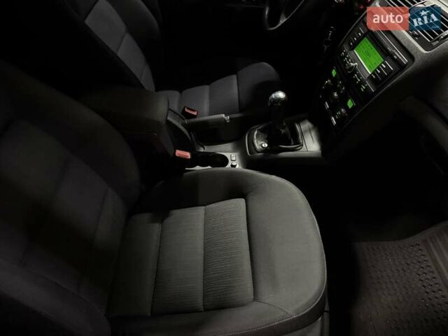 Бежевый Шкода Октавия, объемом двигателя 1.6 л и пробегом 206 тыс. км за 5200 $, фото 36 на Automoto.ua