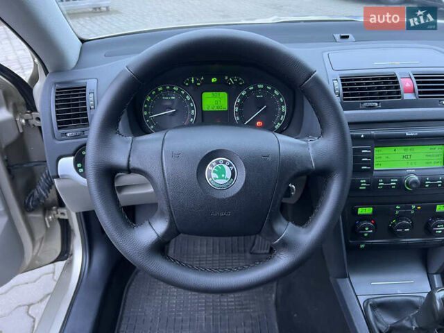 Бежевый Шкода Октавия, объемом двигателя 1.6 л и пробегом 212 тыс. км за 5490 $, фото 13 на Automoto.ua