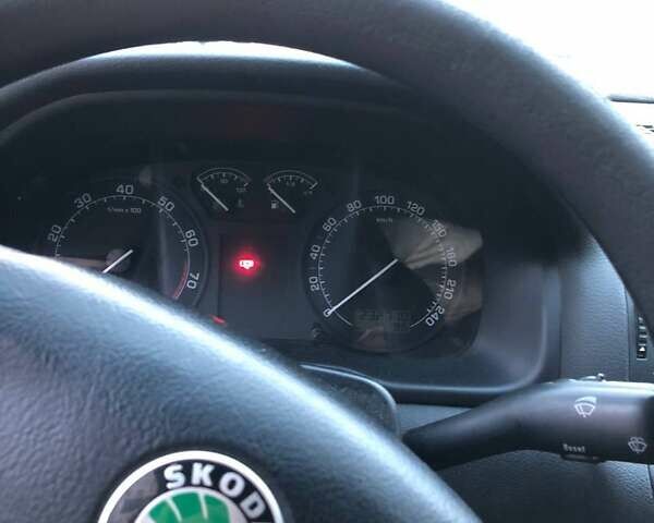 Бежевый Шкода Октавия, объемом двигателя 1.6 л и пробегом 232 тыс. км за 5500 $, фото 14 на Automoto.ua