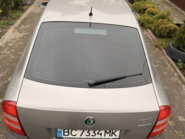 Бежевый Шкода Октавия, объемом двигателя 1.6 л и пробегом 263 тыс. км за 6200 $, фото 12 на Automoto.ua