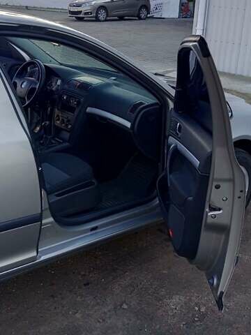Шкода Октавія 2006 у Прилуках на Automoto.ua Бежевий Шкода Октавія, об'ємом двигуна 1.6 л та пробігом 172 тис. км за 6200 $, фото 15 на Automoto.ua