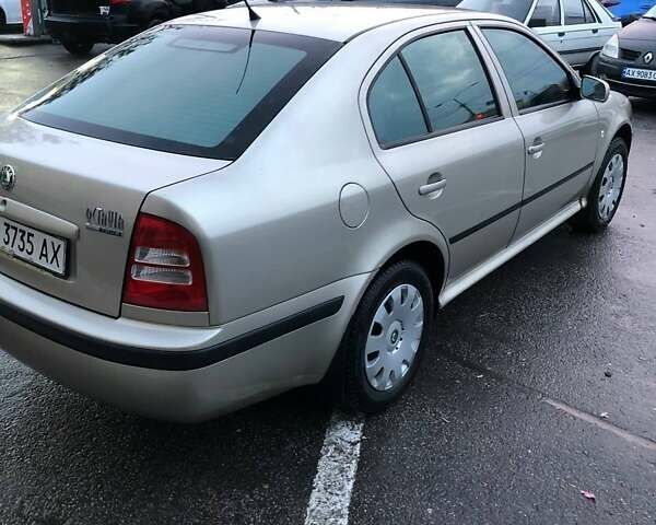 Бежевый Шкода Октавия, объемом двигателя 1.6 л и пробегом 232 тыс. км за 5500 $, фото 13 на Automoto.ua