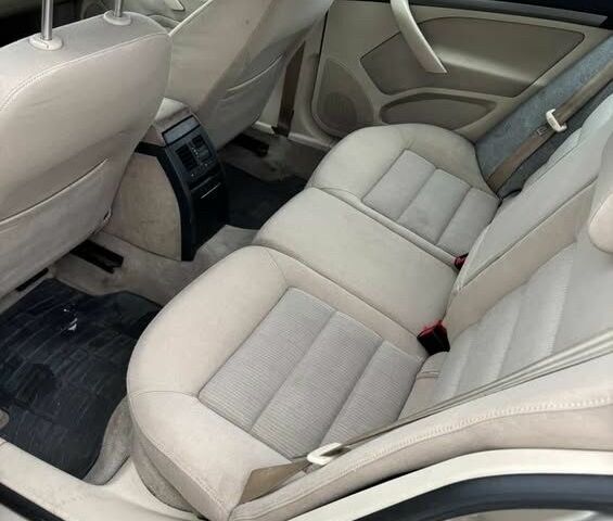 Бежевый Шкода Октавия, объемом двигателя 0 л и пробегом 350 тыс. км за 2799 $, фото 5 на Automoto.ua