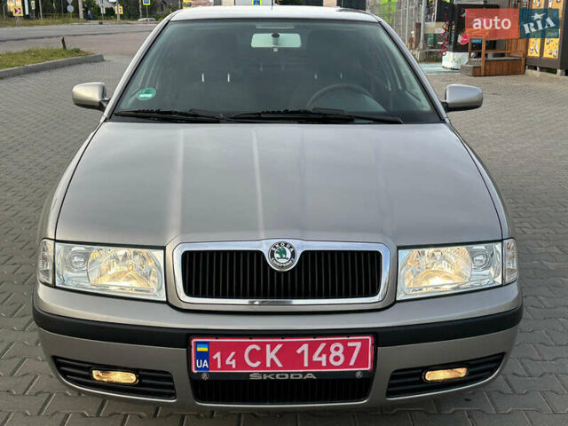 Бежевый Шкода Октавия, объемом двигателя 0 л и пробегом 182 тыс. км за 5999 $, фото 9 на Automoto.ua