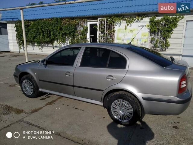 Бежевый Шкода Октавия, объемом двигателя 1.6 л и пробегом 202 тыс. км за 4999 $, фото 6 на Automoto.ua