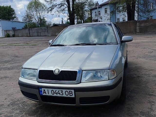 Бежевый Шкода Октавия, объемом двигателя 1.6 л и пробегом 390 тыс. км за 4150 $, фото 9 на Automoto.ua