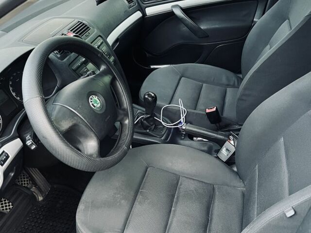 Бежевий Шкода Октавія, об'ємом двигуна 1.9 л та пробігом 440 тис. км за 2500 $, фото 5 на Automoto.ua